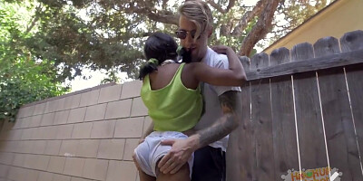 Kahlista Stonem - Delicious Dark Diva Gets Pink Throat Fucked!