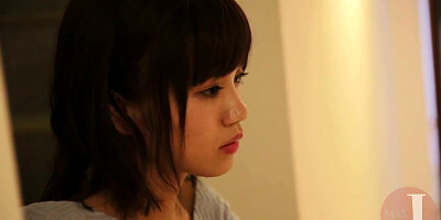 Teen Fucked Hard For The First Time - AsianHappyEnding