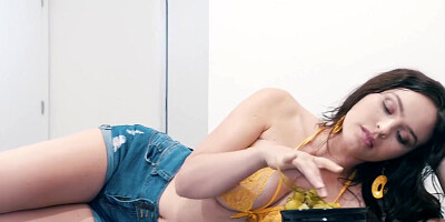 Krissy Lynn - Fresh Strawberries (milf W/ Perfect Tits & Ass Gets Railed By Thrillmongers Bbc)