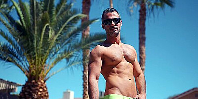 Fit Kitty Getting Fucked By The Pool