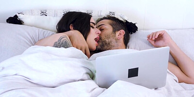 Swinger Wife Suttin Fucks Her Husband After Watching Her First Homemade Porn