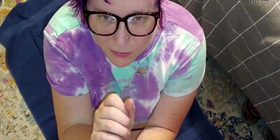 Cute Cumslut Makes Him Cum On Her Face