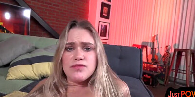 Dirty Talking Pov Amateur 21yo Gets Banged Before