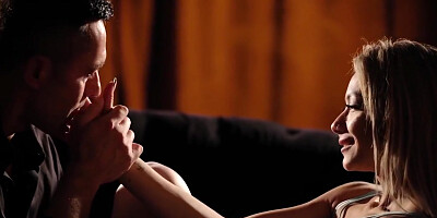 She Her Flexibility With Veronica Leal