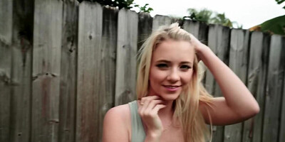 City girl takes money from villager and gets penetrated