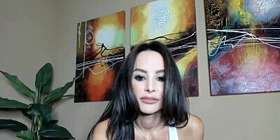 Milf Lisa Ann Out of Retirement First Cam Show Camsoda