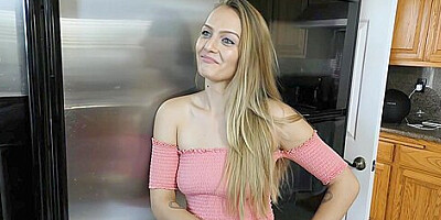 RYMJOB - Luna Wulf PAWG Babysitter Tries Rimming