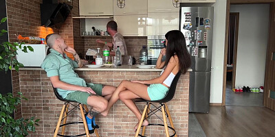 Cheating Slut Gives Blowjob And Cum To Her Cuckold Boyfriends Best Friend While Hes Cooking 2.39