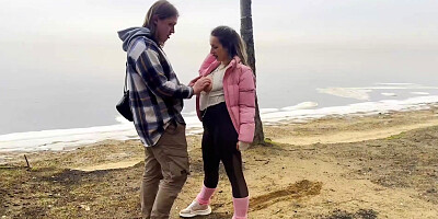 flexi girl gets banged in public