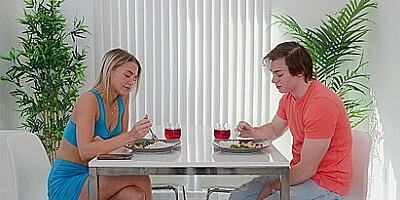 Cheating Stepmommy Evelyn Payne Teaches Stepson What Milfs Are Like In Bed