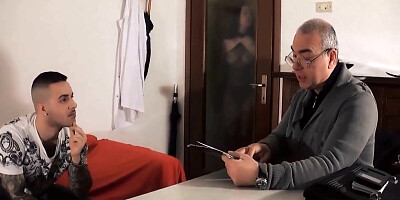 Two Students 18+ And A Professor Have Fun With Roberta Farnese