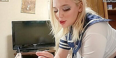 Cum On Step-sisters Face While Guests Are Home