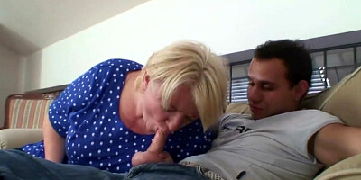 Curvy blonde BBW is serving him coffee and her mature cunt