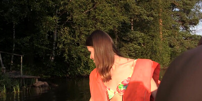 Cute broad enjoys MMF threesome fuck in the boat