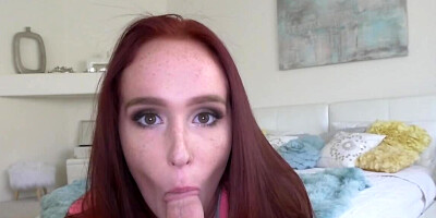 Stepdad throws a leg to the girl with red hair as revenge on wife