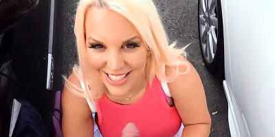 Cock enters blonde Latina MILF's sensitive pussy in the fresh air