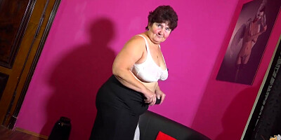 OmaHotel compilation of two grannies making striptease
