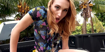 Red-haired Victoria Gracen makes driver horny so he should stop