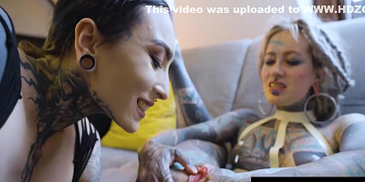 Fetish Lesbians Anuskatzz Latex Anal & Strapon Fuck - Latexplaytime With Nux Vomica