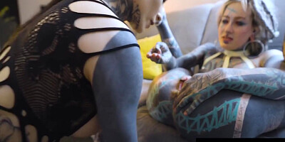 Fetish Lesbians Anuskatzz Latex Anal & Strapon Fuck - Latexplaytime With Nux Vomica