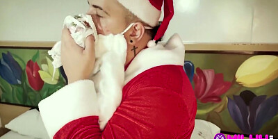 Sara Blonde In This Christmas Ill Get Fucked By Noel