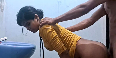 Horny 18 Year Old Indian College Girl Fucked Raw