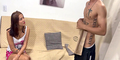 Le Doy Mi Gran Polla En Su Cumpleanos 18 A Mi Pequena Hermanastra 11 Min - Santiago Jr And Sara Case