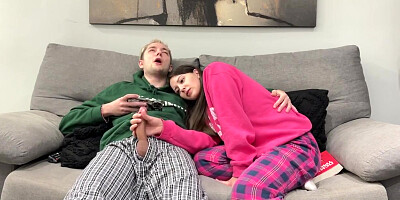 Sugary Kitty - Stepbrother Watch Porn And Jerk Off Next To Stepsister! But She Deci