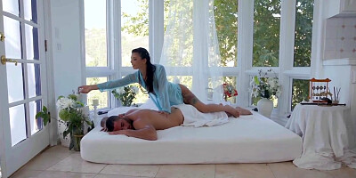 Beautiful And Sensual Massage From - Gina Valentina
