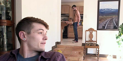 Provocative Pornstar With Fair Hair Tempts Stepson’s Friend