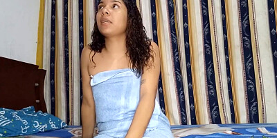 Abby Rogers, Leo Fox And Curly Hair In Mi Hermanastra Esta Necesitada De Verga, El Sabe Que La Observo Mientras Se Bana Y Me Pone Tan Cachondo Que Luego Me La Follo 16 Min