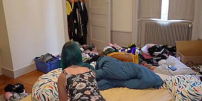 My Nympho Neighbor Shows Me Around Her Apartment And Her Hairy Pussy - French Alt Hard Fuck