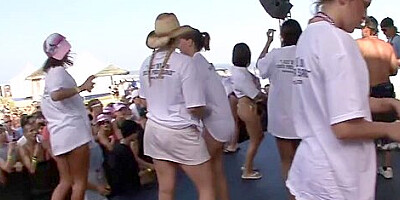 Coed Strip Out Of Bikinis Public Flashing