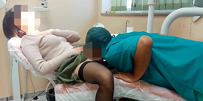 Italienne en trio chez son dentiste