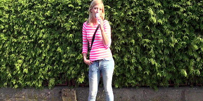 Sexy Blonde Prefer Van Than Bus And Fuck Bald Stranger 7 Min With Ria Sunn