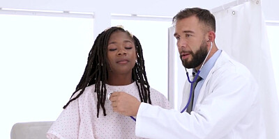 Pussy Examination Swap Wi With Lexi Lore, Bobby Adore And Hazel Grace