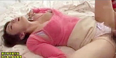 02022,Fully enjoy the female body