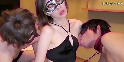Orgy A Slender Mature Wife Who Exposes Her Sexual Desir