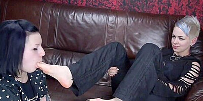 Saliva Soaked Feet - Brunette Clarissa In Lesbian Fo