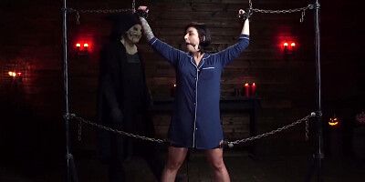 Big Fake Tits And Curvy Tormented In A With Ivy Lebelle, Ass Babe And The Pope