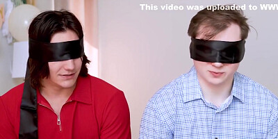 And Surprise Their Stepsons With Tantric Sex - Avianaviolet And Mckenzie Lee