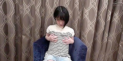 Kagp-321 The Shape Of The Pussy Is Completely Visible! Slippery Pussy Juice Through Thin Panties As She Masturbates 12