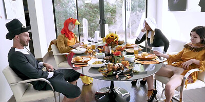 Family celebrates Thanksgiving day by arranging crazy group sex