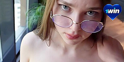 A Student 18+ Mistook The Door And Was Fucked By A Stranger For Credit - Valeria Sladkih