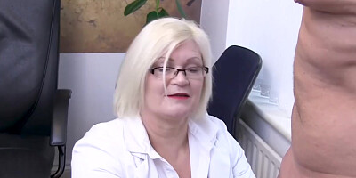 Boss Confronts His Mature Employee Lacey Because He Found Sexy Photos Of Her On The Computer