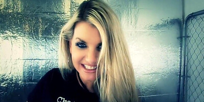 Cover My Big Tits In Jizz! Milf 11 Min With Vicky Vette