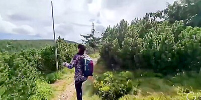 Zuzu Sweet - Public Blowjob On The Mountains Zuzu Sweet