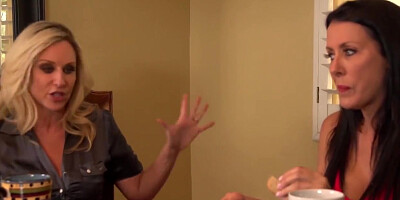 Jodi West And Reagan Foxx In Video 4