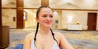 Eager Horny Chick Gets The Vegas Exeprience Imani Valor