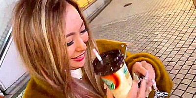 黒GAL(めちゃ美形)派手なネイル&言動実は…ドM黒GAL(めちゃ美形)派手なネイル&言動実は…ドM